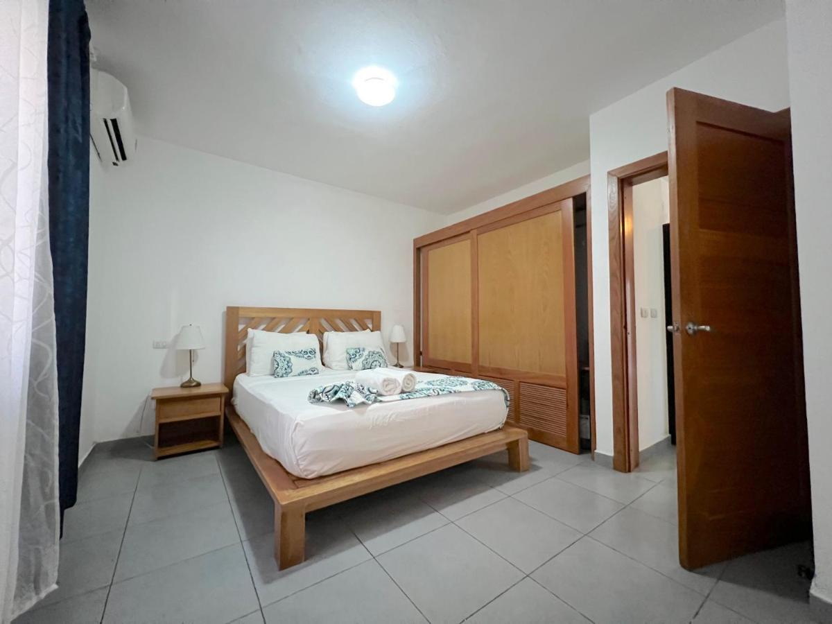 Sol Caribe Suites - Playa Los Corales - Beach Club, Wifi, Swimming Pool Punta Cana Quarto foto